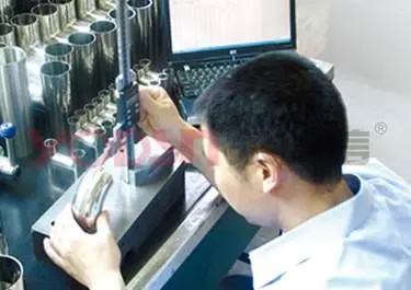 高矮垂直度检测